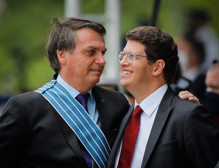 JairBolsonaro-LuizEduardoRamos-RicardoSalles-Gripen-F39E-Aviao-Caca-Suecia-23Out2020